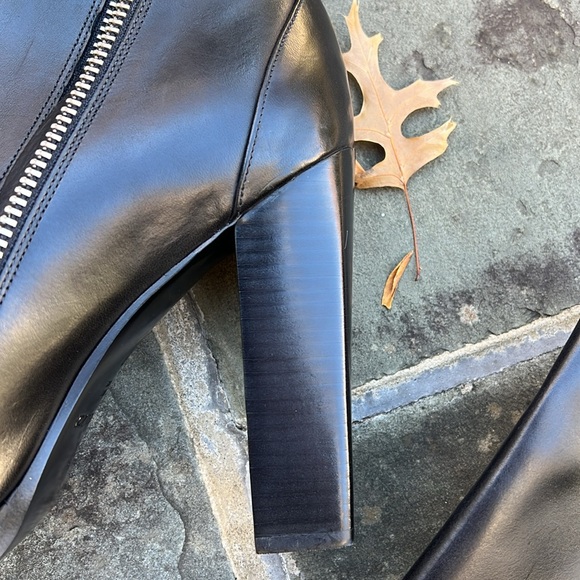 Rachel Zoe Black Leather Zipper Open Toe Heeled Ankle Booties - Picture 12 of 12